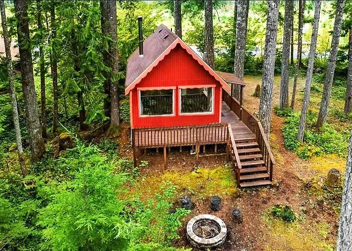 Mt Rainier Little Red Cabin